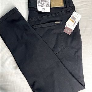 High Rise Skinny Anne Klein Jeans